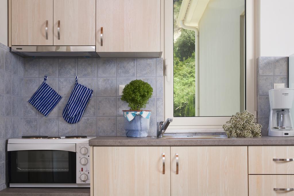 Ploes Villas 스카피디아 외부 사진