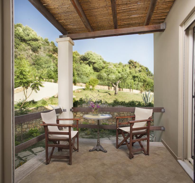 Ploes Villas 스카피디아 외부 사진